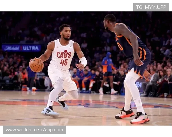 骑士米切尔等三核被评第三档冲冠实力获广泛认可